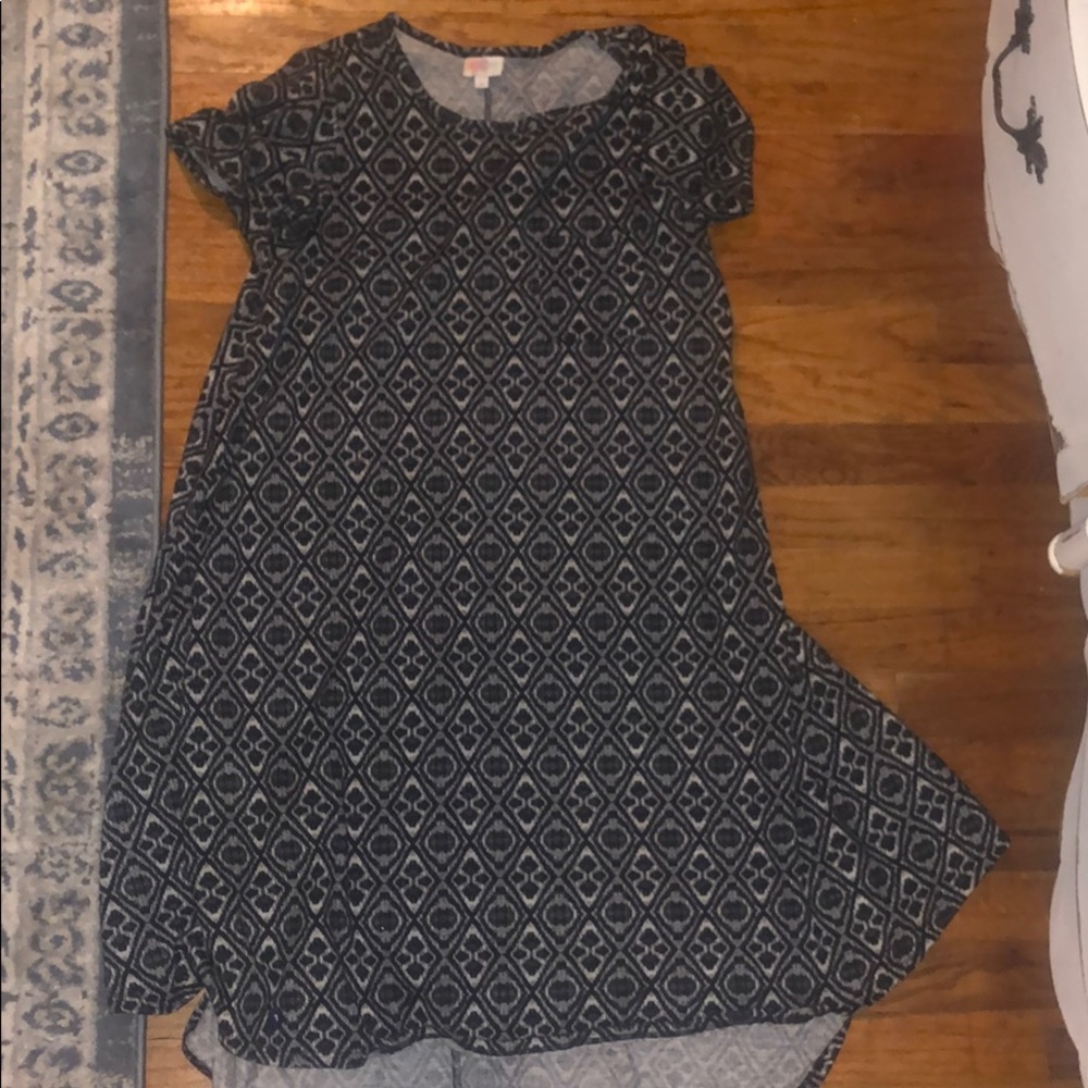 Lularoe Carly